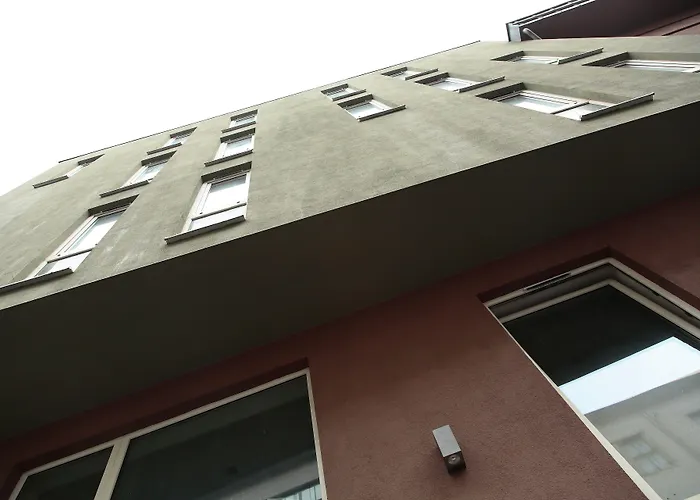 Maverick Central MarketHostal