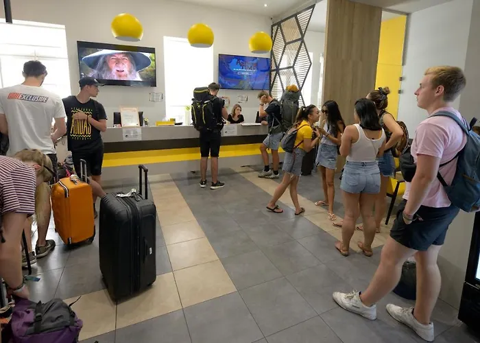 Hive Party BudapestHostal